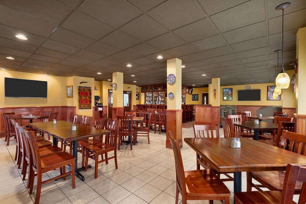 Hotel Baymont By Wyndham Grovetown Augusta Restaurant foto